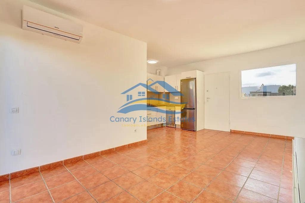 2 soveværelse Lejlighed til salg i Corralejo - € 255.000 (Ref: 9755939)