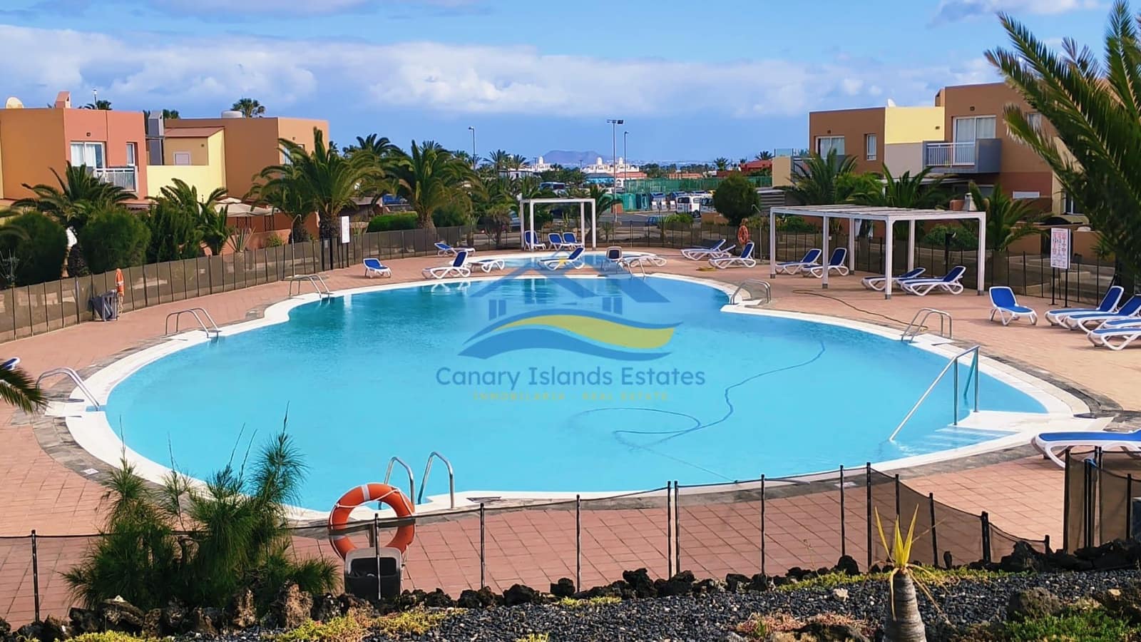 2 soveværelse Lejlighed til salg i Corralejo - € 255.000 (Ref: 9755939)