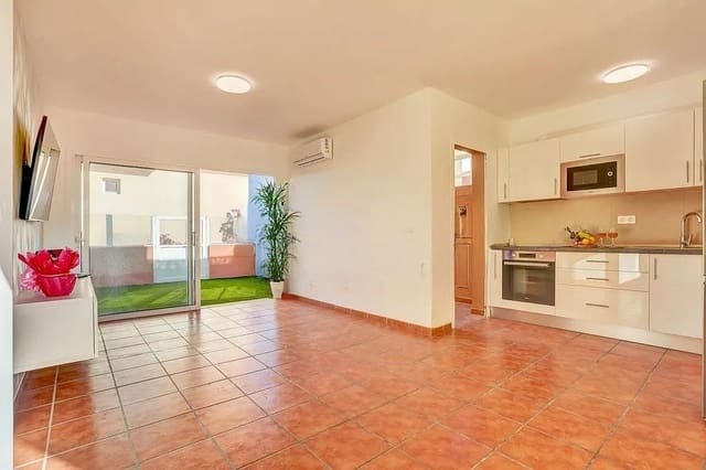 2 Zimmer Apartment zu verkaufen in Corralejo, La Oliva - 248.000 € (Ref: 9755939)