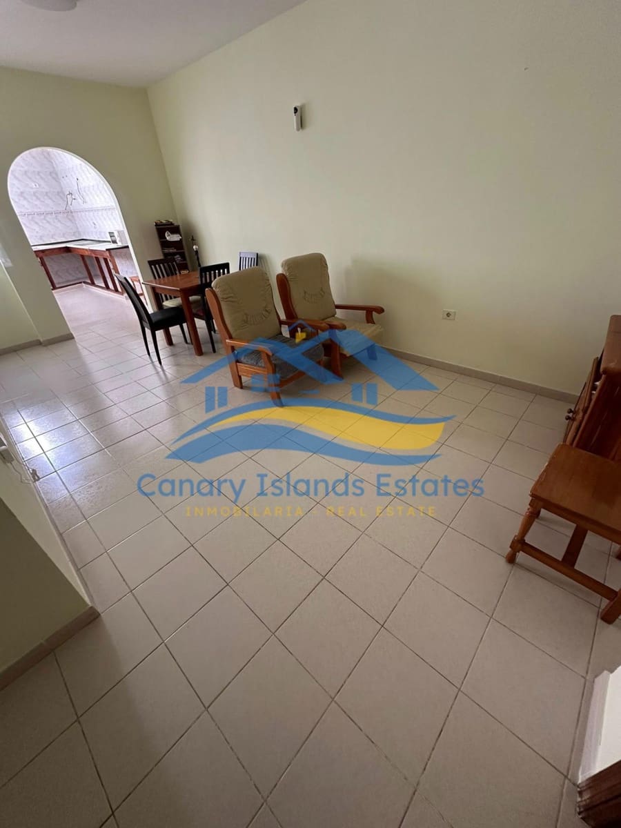 3 slaapkamer Commercieel te koop in Gran Tarajal - € 299.000 (Ref: 9763703)