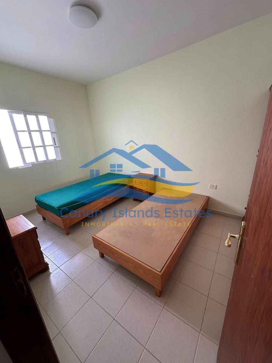 3 slaapkamer Commercieel te koop in Gran Tarajal - € 299.000 (Ref: 9763703)