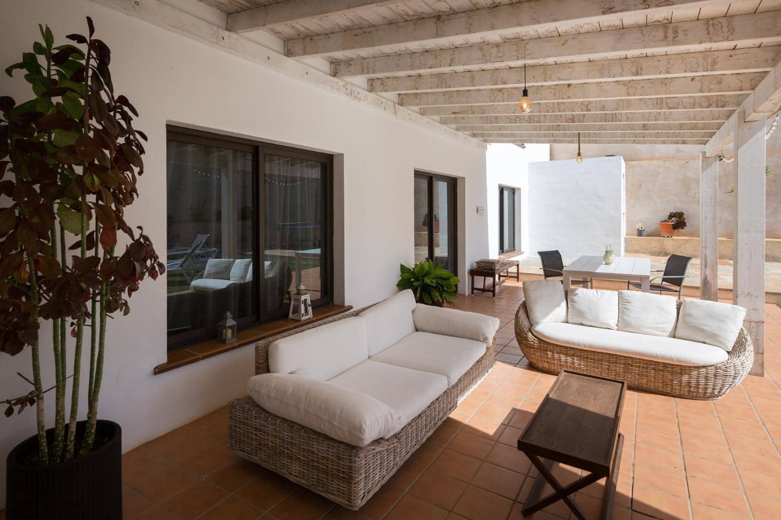 5 soverom Villa til salgs i Pajara med garasje - € 990 000 (Ref: 9806663)