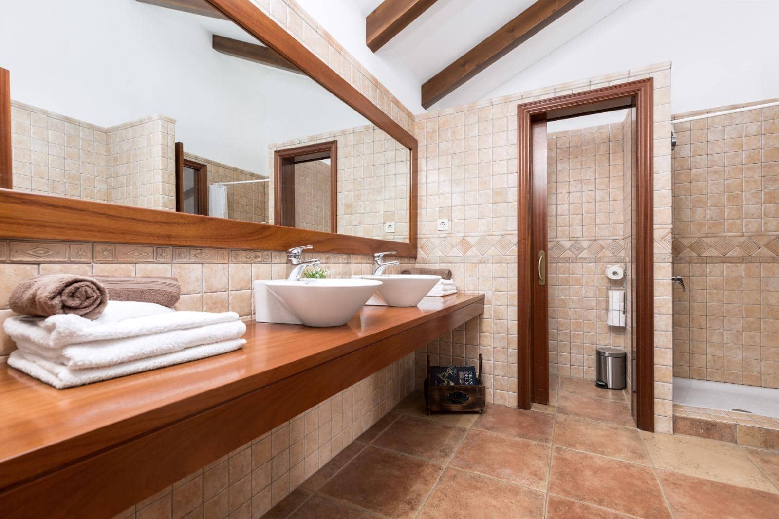 5 bedroom Villa for sale in Pajara with garage - € 990,000 (Ref: 9806663)