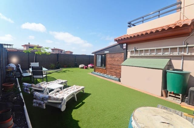 2 slaapkamer Villa te koop in Lajares, La Oliva - € 279.000 (Ref: 9871932)