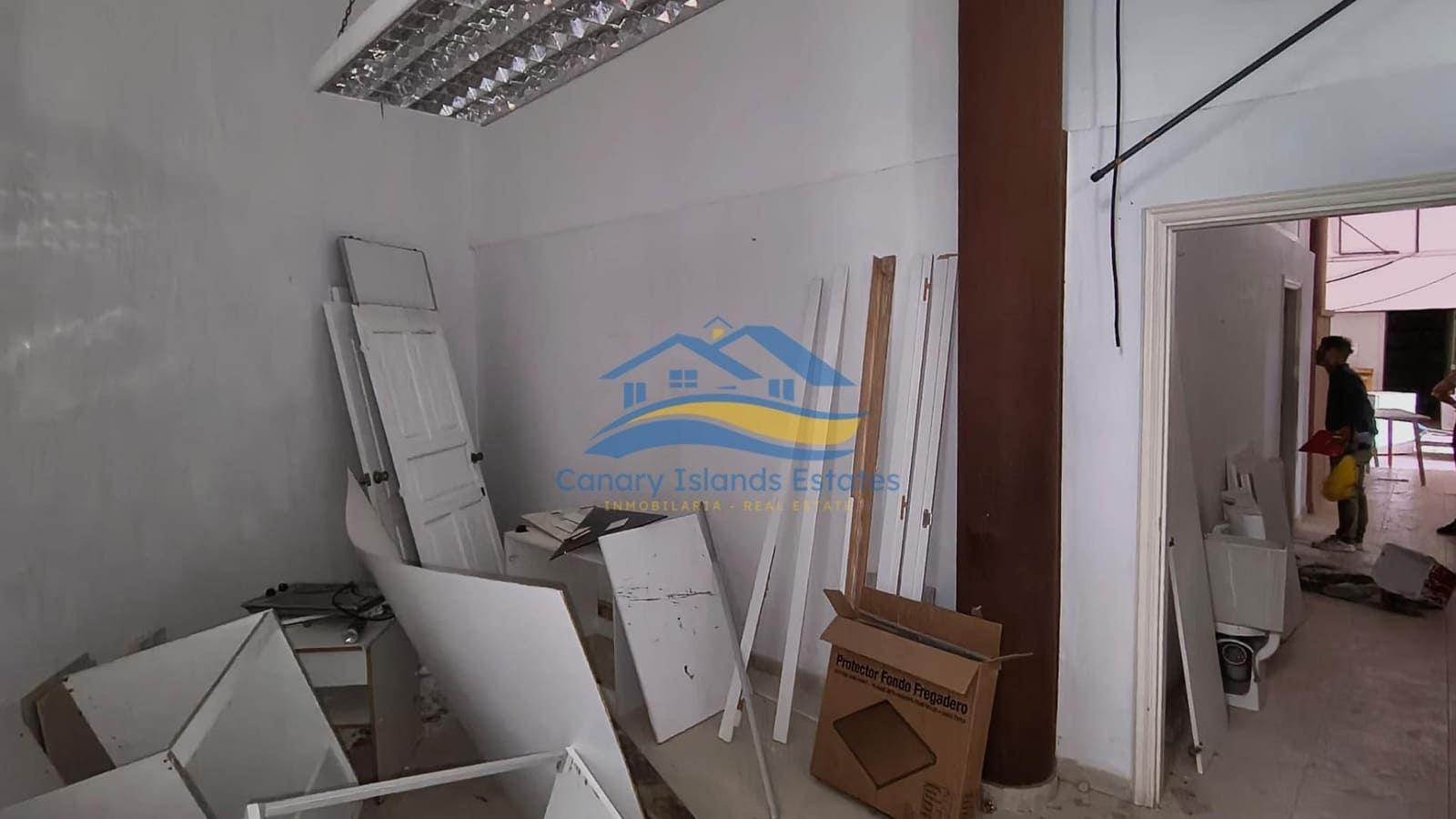 Local Commercial à vendre à Corralejo - 158 515 € (Ref: 9876630)