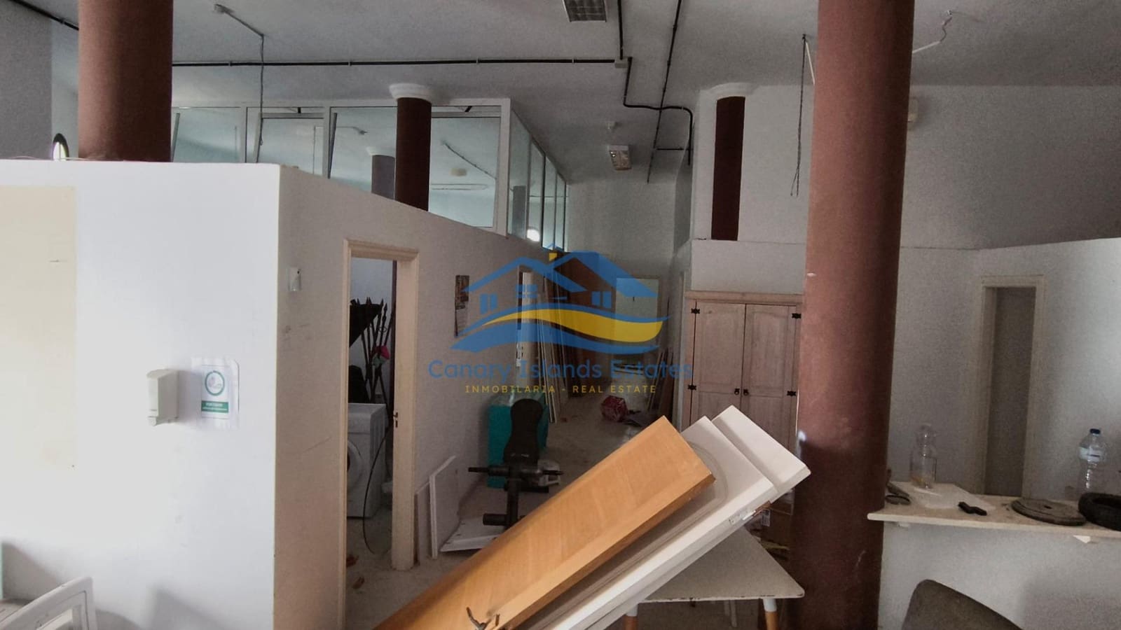 Local Commercial à vendre à Corralejo - 158 515 € (Ref: 9876630)