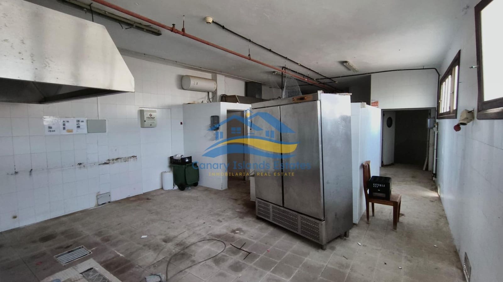 Komercyjne na sprzedaż w Corralejo - 468 035 € (Ref: 9879027)