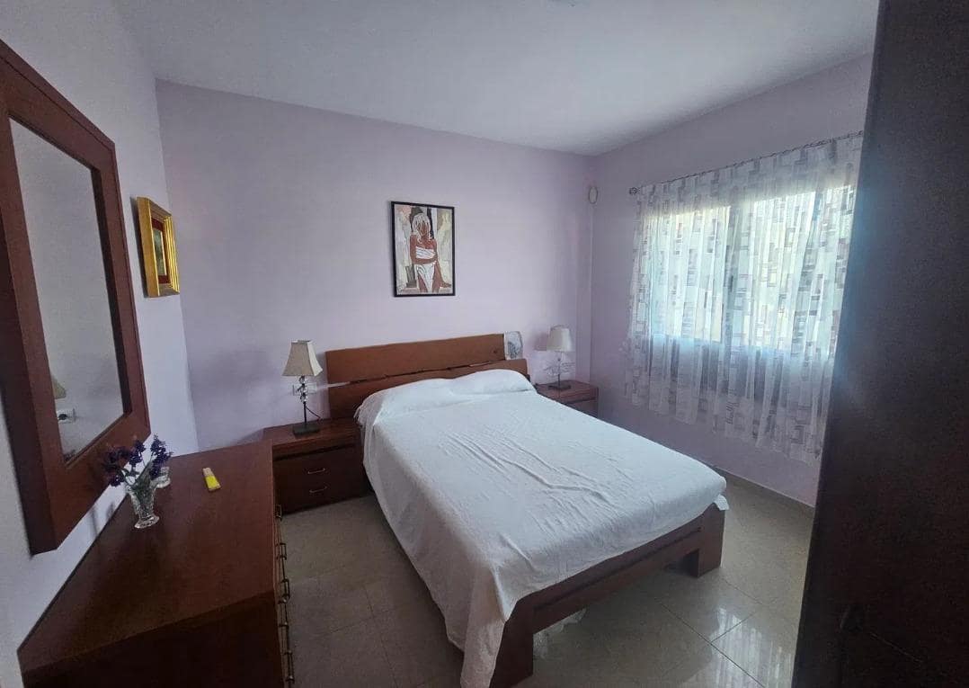 5 bedroom Villa for sale in Gran Tarajal with pool garage - € 520,000 (Ref: 9885030)