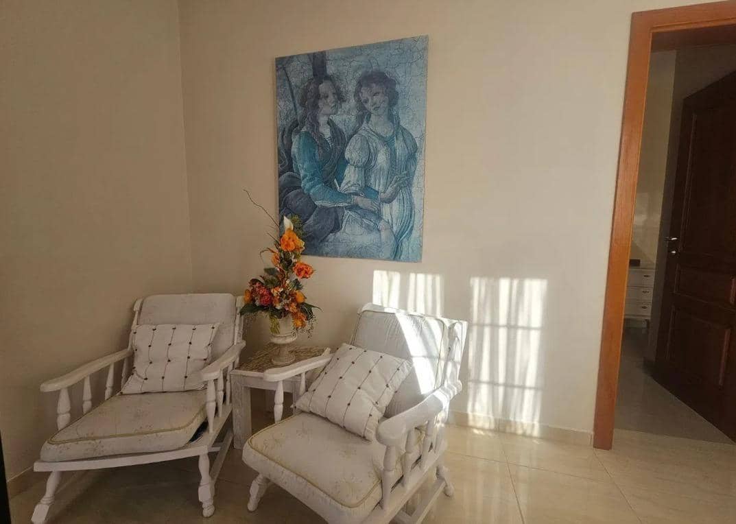 5 bedroom Villa for sale in Gran Tarajal with pool garage - € 520,000 (Ref: 9885030)