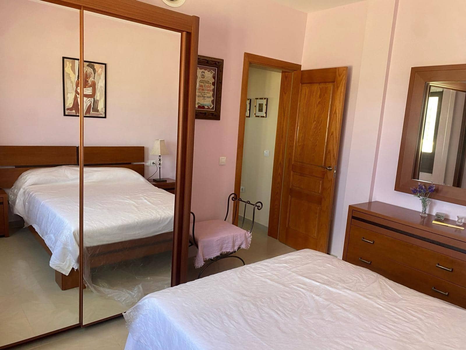 5 bedroom Villa for sale in Gran Tarajal with pool garage - € 520,000 (Ref: 9885030)
