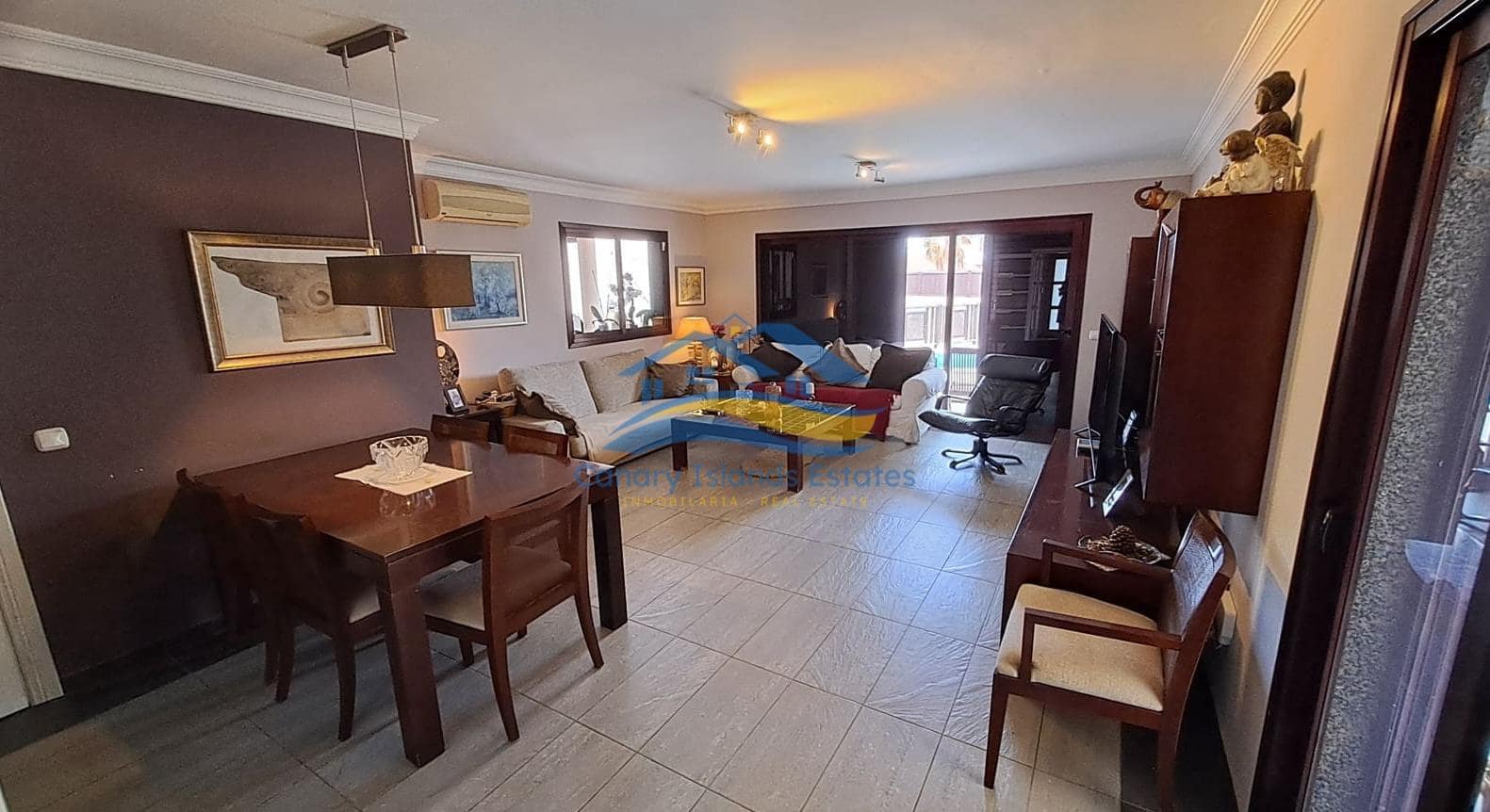 4 bedroom Villa for sale in Puerto del Rosario with pool garage - € 790,000 (Ref: 9885031)