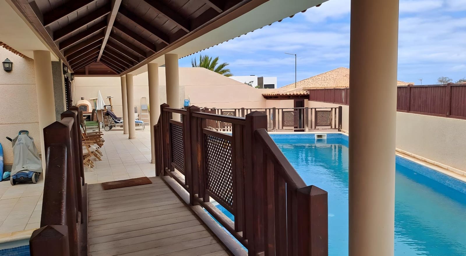 4 sovrum Villa till salu i Puerto del Rosario med pool garage - 725 000 € (Ref: 9885031)