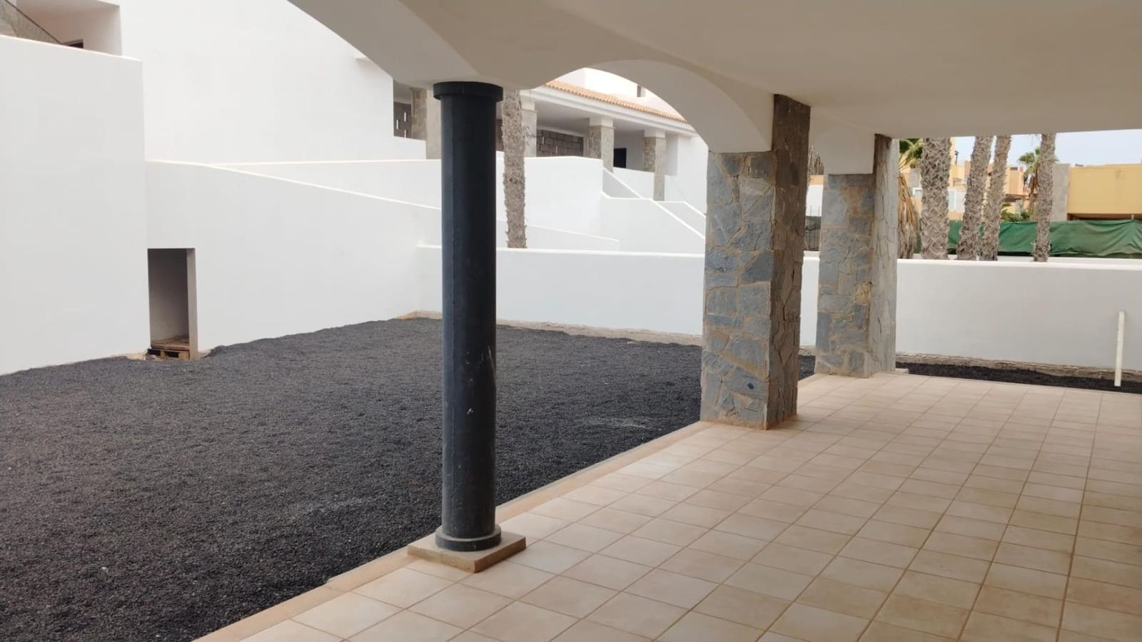 2 soveværelse Lejlighed til salg i Corralejo med garage - € 295.000 (Ref: 9913352)
