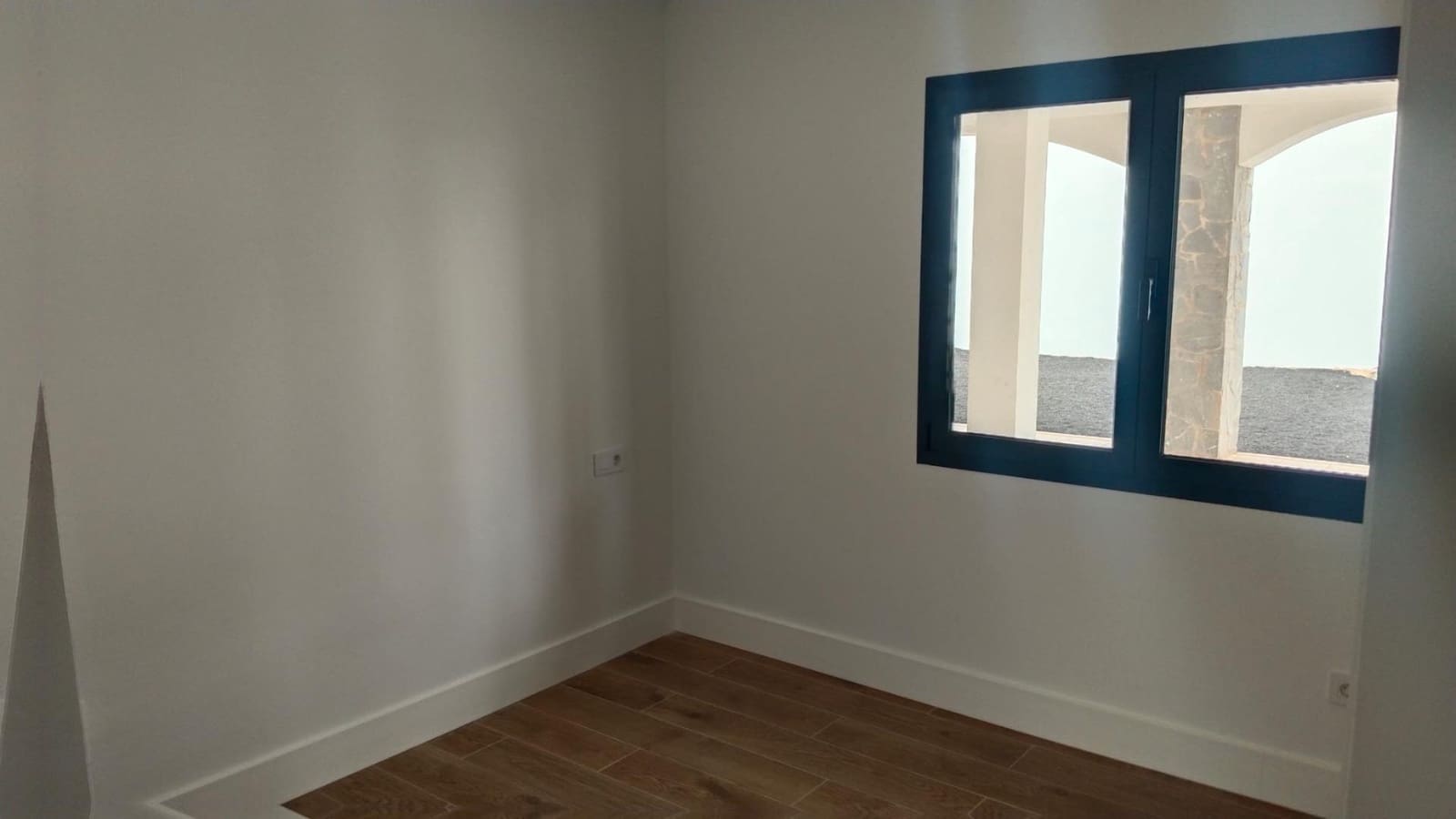 2 soveværelse Lejlighed til salg i Corralejo med garage - € 295.000 (Ref: 9913352)