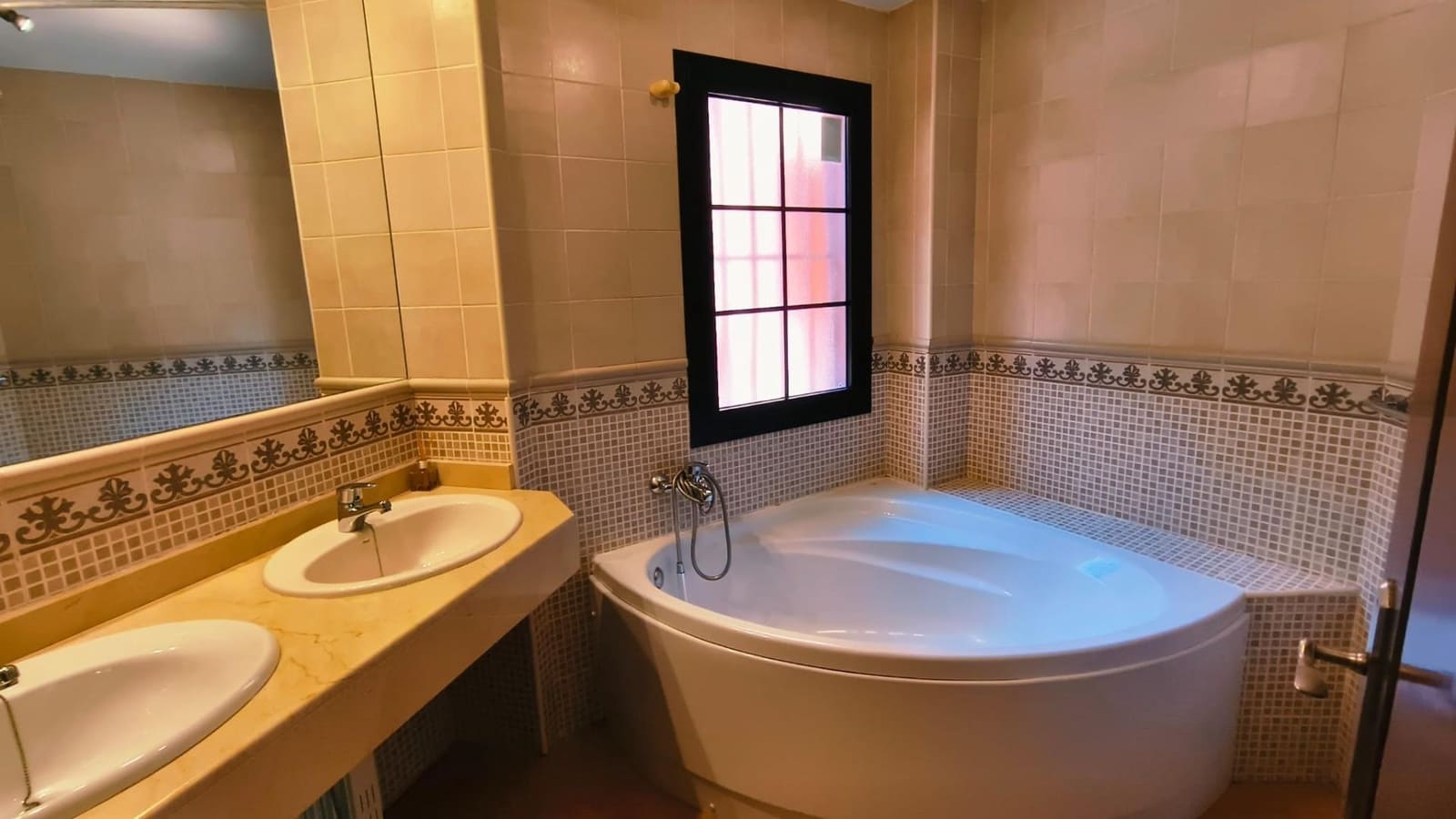 2 soveværelse Lejlighed til salg i Corralejo med garage - € 269.000 (Ref: 9943696)