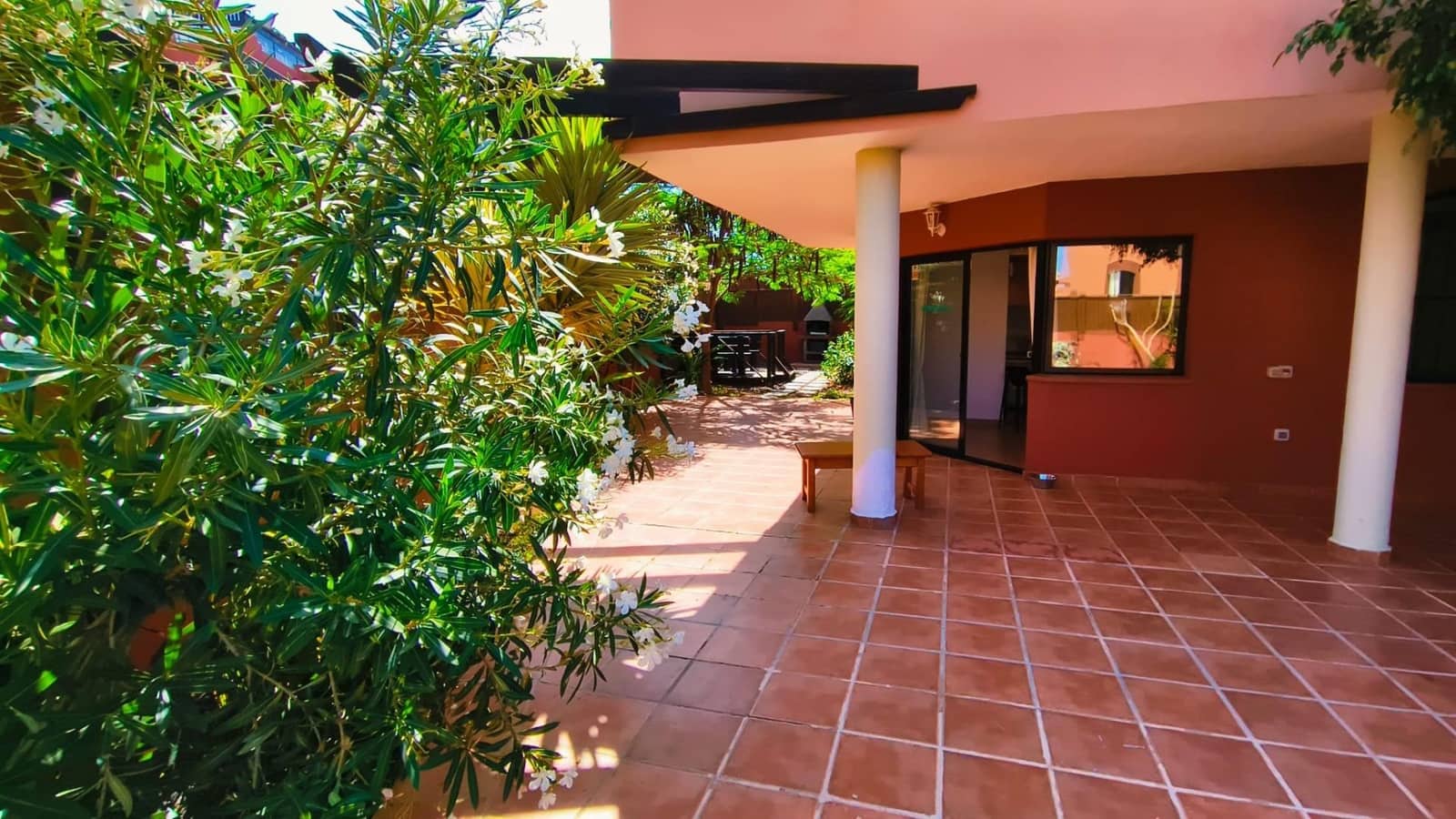 2 soveværelse Lejlighed til salg i Corralejo med garage - € 269.000 (Ref: 9943696)