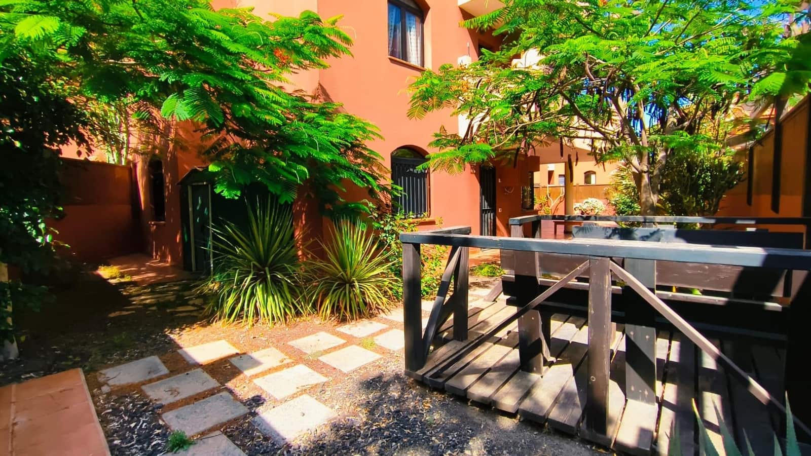2 soveværelse Lejlighed til salg i Corralejo med garage - € 269.000 (Ref: 9943696)