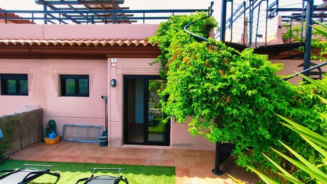 1 soveværelse Rækkehus til salg i Lajares, La Oliva med swimmingpool - € 199.000 (Ref: 9948114)