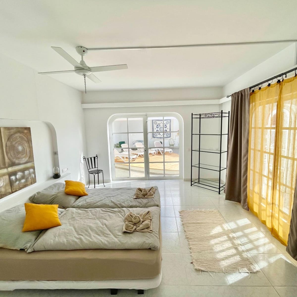 8 chambre Villa/Maison à vendre à Costa Calma avec piscine - 800 000 € (Ref: 9950008)