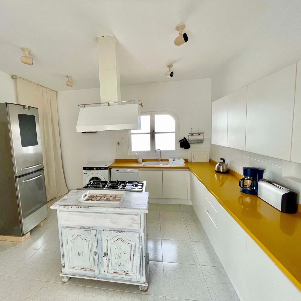 8 chambre Villa/Maison à vendre à Costa Calma avec piscine - 800 000 € (Ref: 9950008)