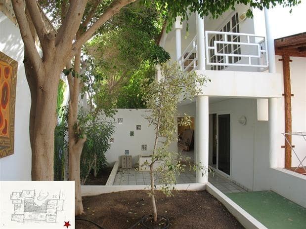 8 chambre Villa/Maison à vendre à Costa Calma avec piscine - 800 000 € (Ref: 9950008)