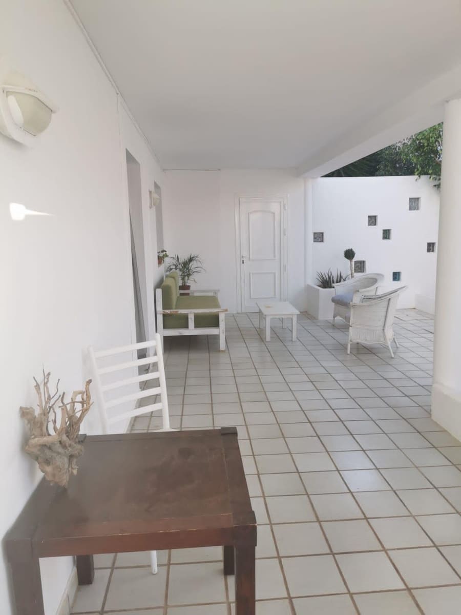 8 chambre Villa/Maison à vendre à Costa Calma avec piscine - 800 000 € (Ref: 9950008)