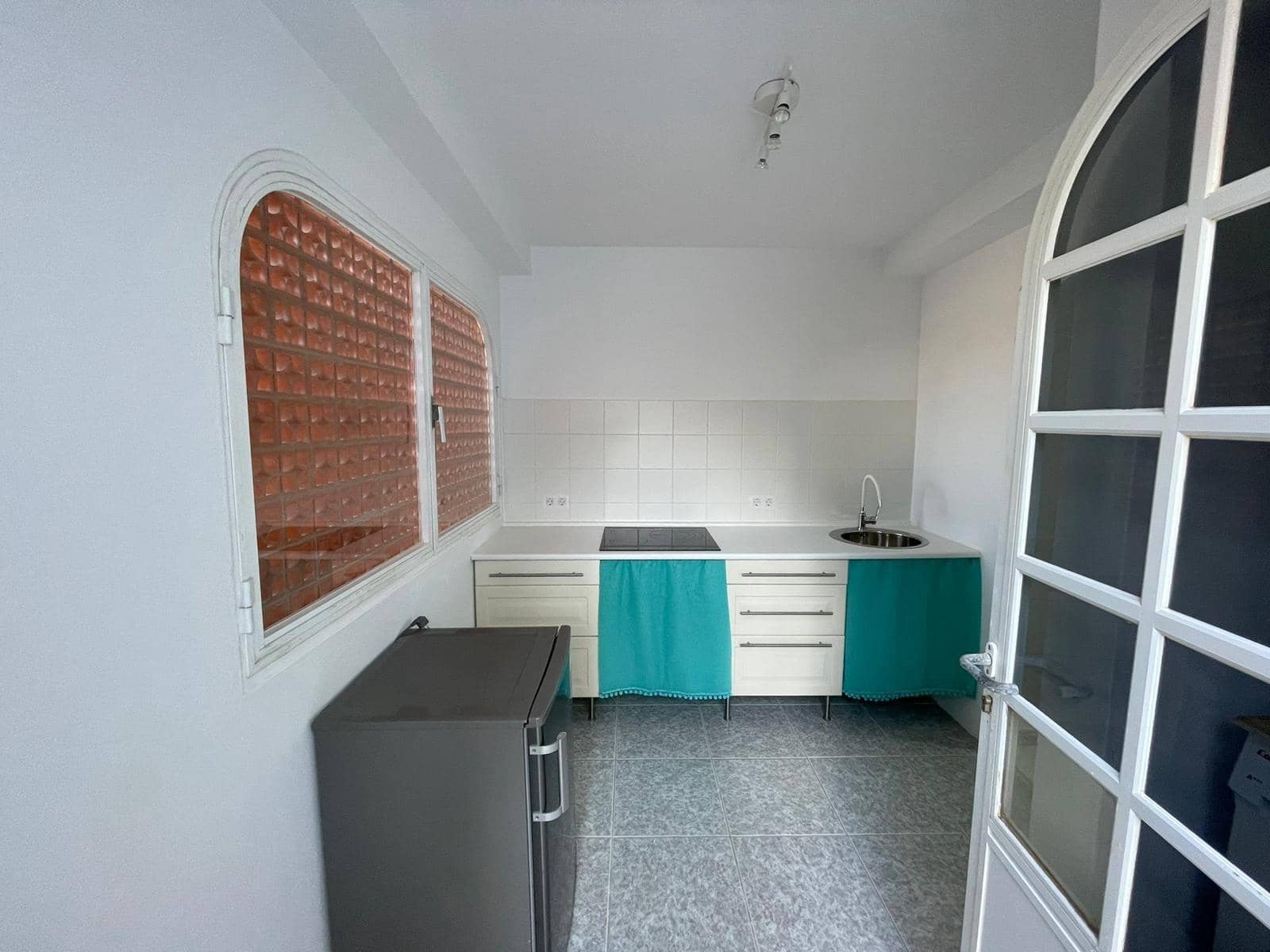 8 chambre Villa/Maison à vendre à Costa Calma avec piscine - 800 000 € (Ref: 9950008)