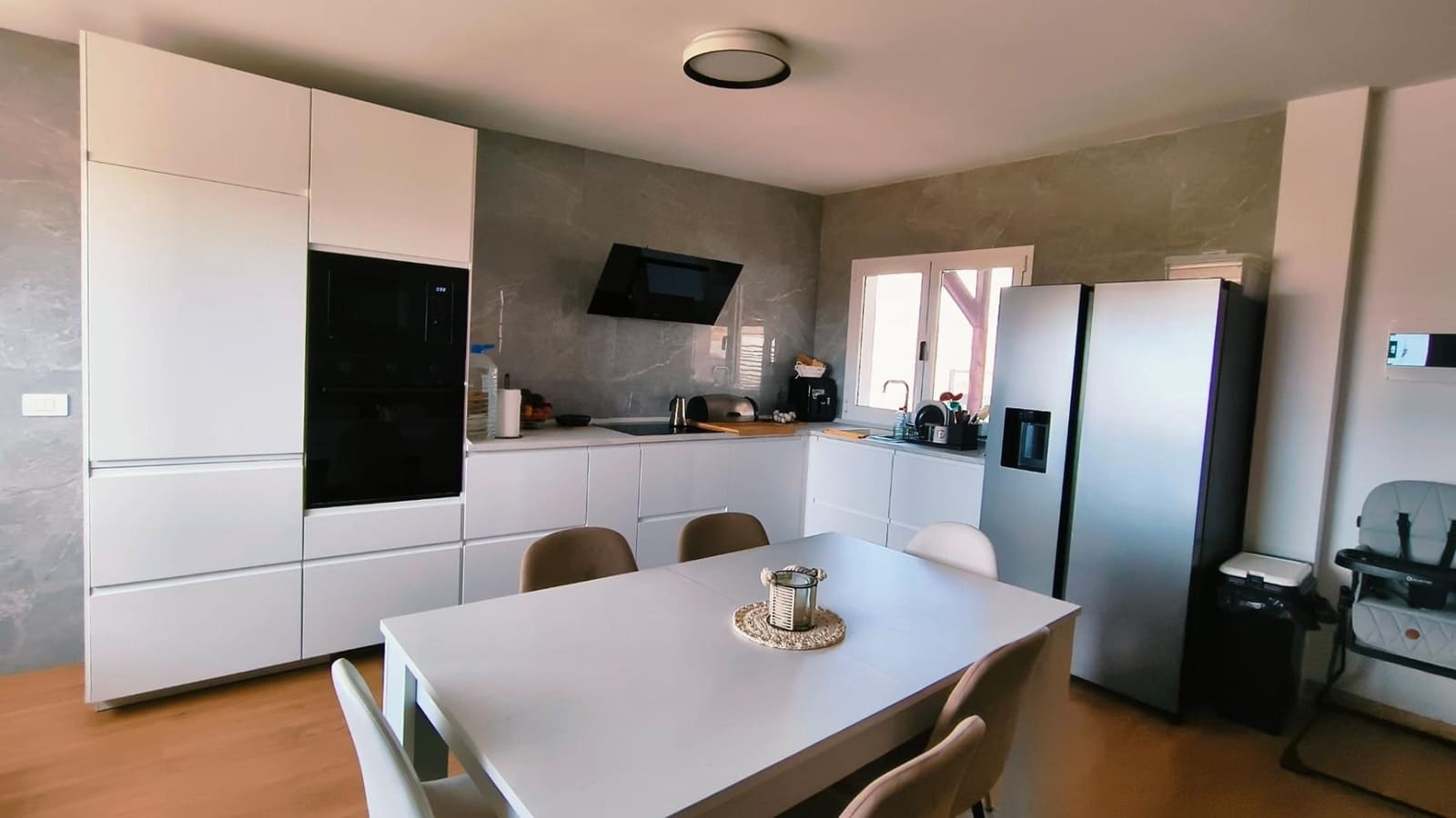 3 soverom Villa til salgs i Puerto del Rosario med svømmebasseng garasje - € 495 000 (Ref: 9970790)