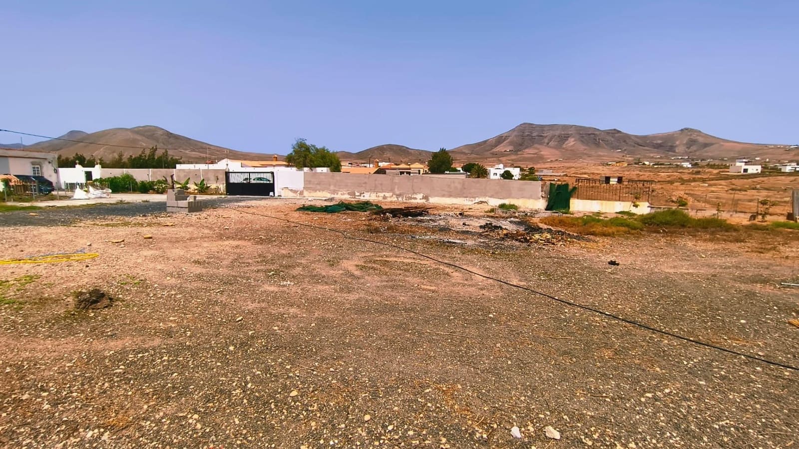 3 soverom Villa til salgs i Puerto del Rosario med svømmebasseng garasje - € 495 000 (Ref: 9970790)
