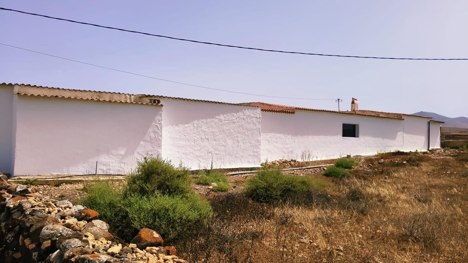 3 soverom Villa til salgs i Puerto del Rosario med svømmebasseng garasje - € 495 000 (Ref: 9970790)