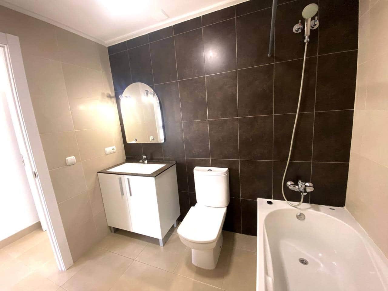 2 soverom Leilighet til salgs i Calpe / Calp med garasje - € 250 000 (Ref: 10098751)