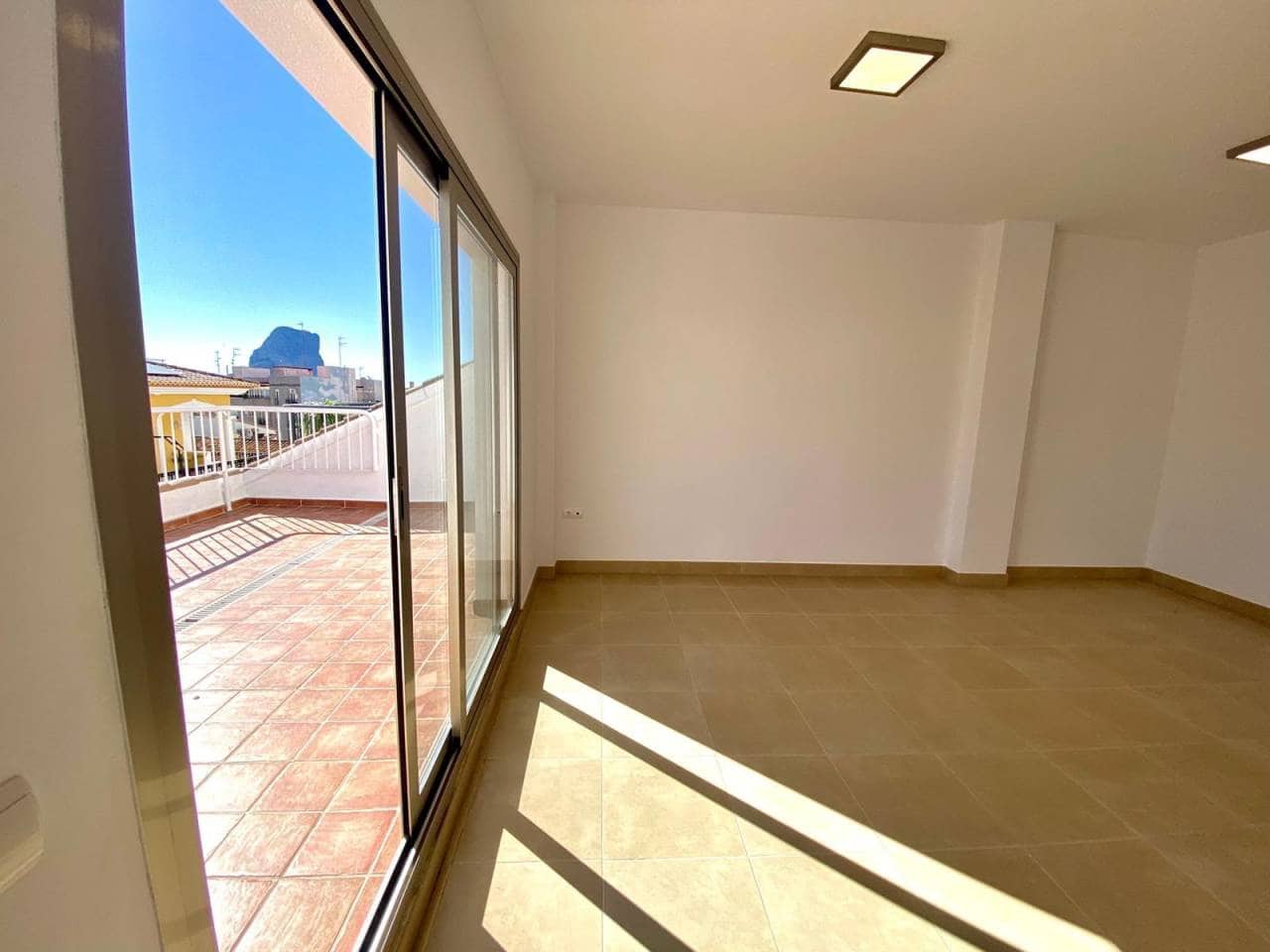 2 soverom Leilighet til salgs i Calpe / Calp med garasje - € 250 000 (Ref: 10098751)