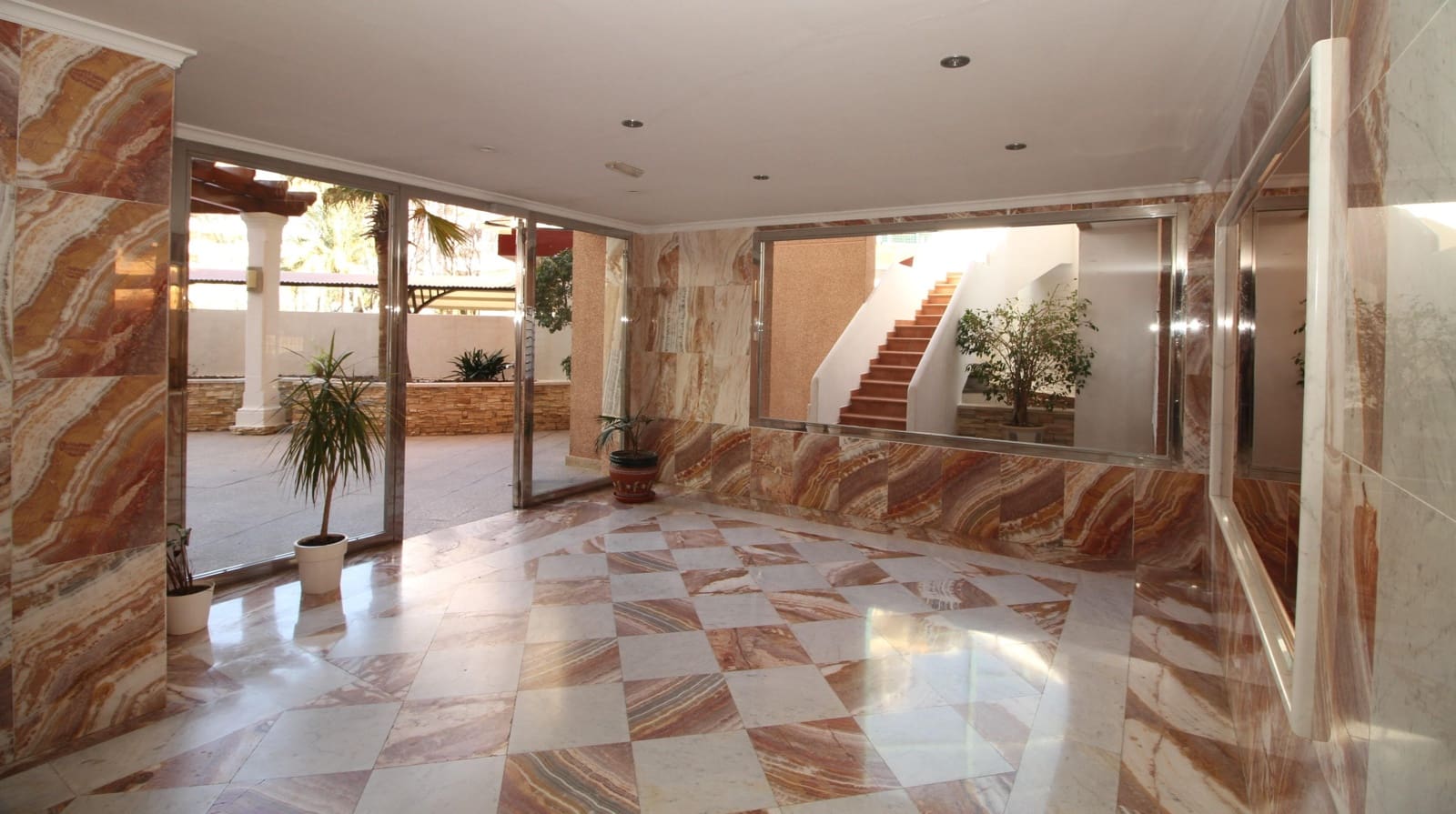 3 bedroom Beach Apartment for sale in Calpe / Calp with pool garage - € 1,300,000 (Ref: 8413616)