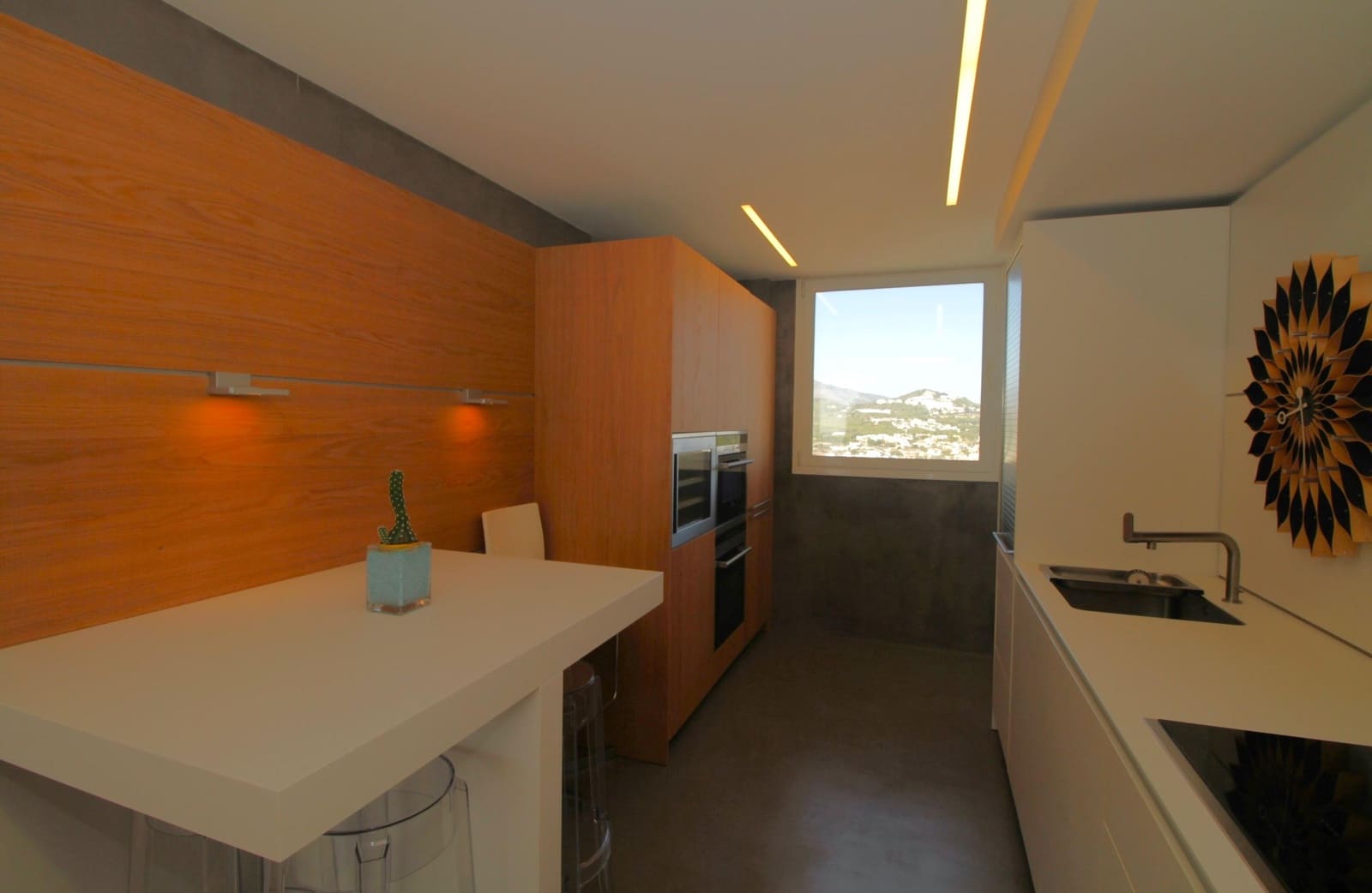 3 bedroom Beach Apartment for sale in Calpe / Calp with pool garage - € 1,300,000 (Ref: 8413616)