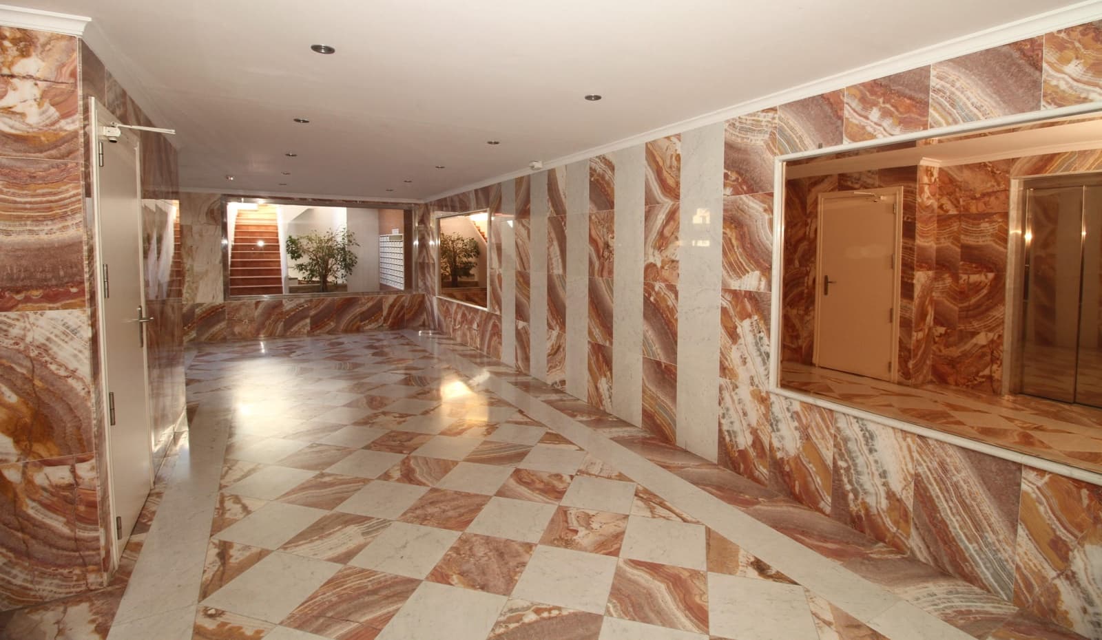 3 bedroom Beach Apartment for sale in Calpe / Calp with pool garage - € 1,300,000 (Ref: 8413616)