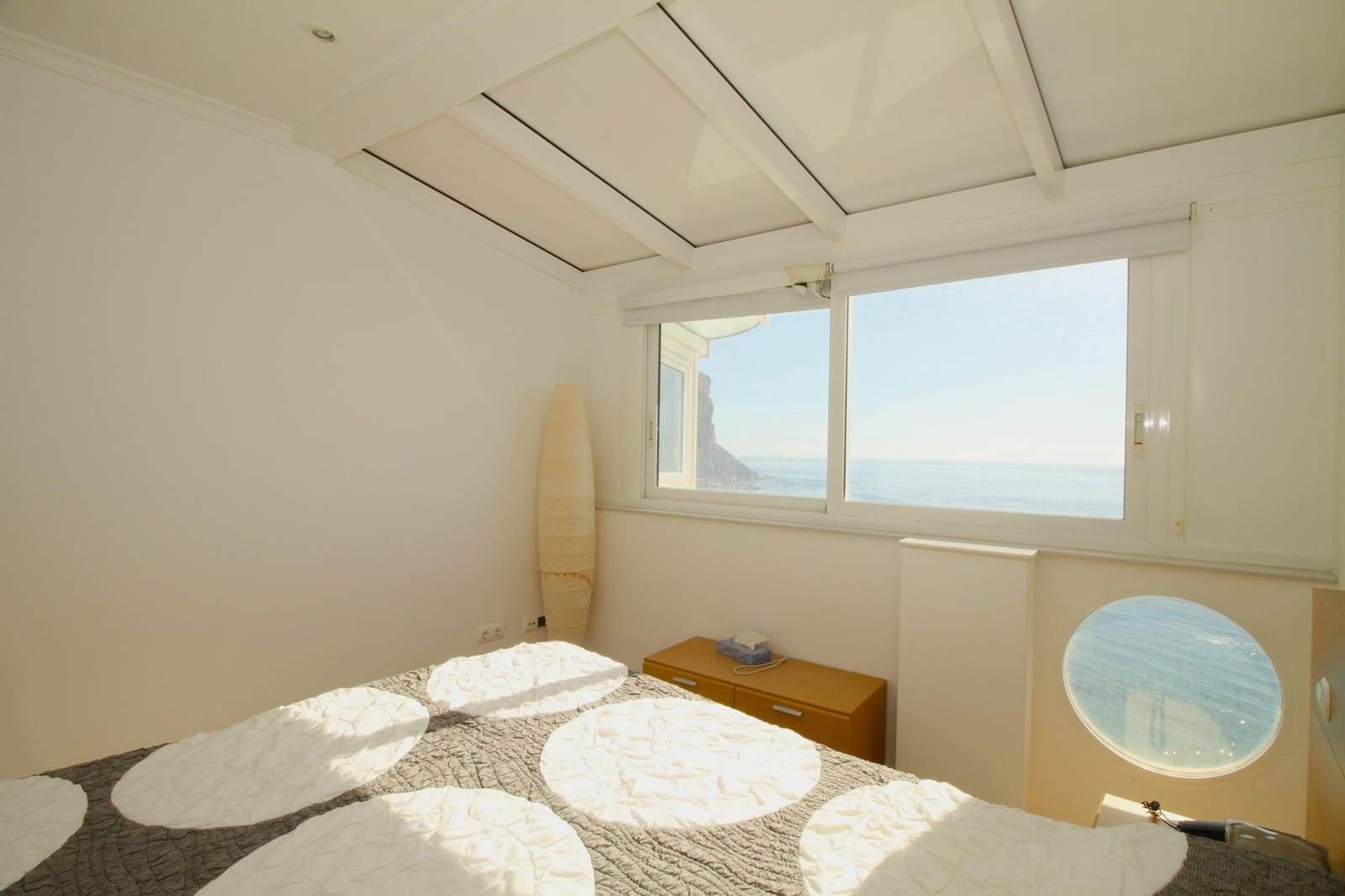 3 bedroom Beach Apartment for sale in Calpe / Calp with pool garage - € 1,300,000 (Ref: 8413616)