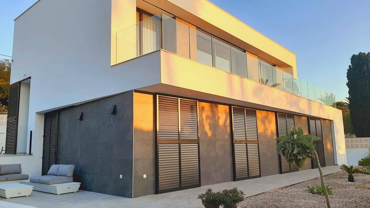 4 slaapkamer Villa te koop in Calpe / Calp met zwembad - € 1.025.000 (Ref: 8569182)