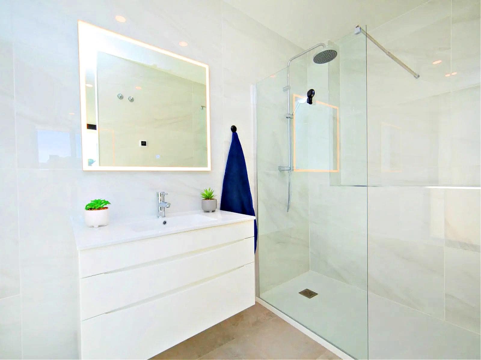 4 slaapkamer Villa te koop in Calpe / Calp met zwembad - € 1.025.000 (Ref: 8569182)