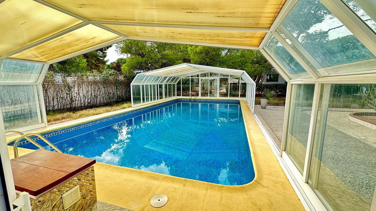 4 soveværelse Semi-Rækkehus til salg i Denia - € 2.370.000 (Ref: 8628163)