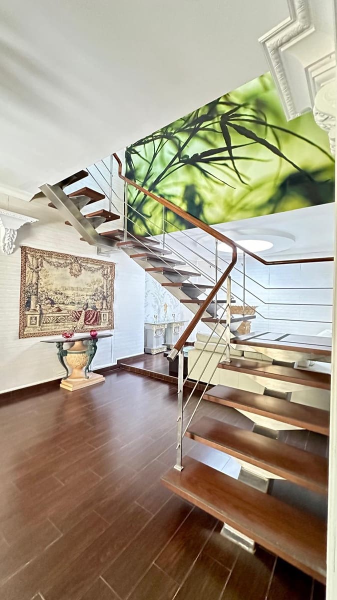 4 soveværelse Semi-Rækkehus til salg i Denia - € 2.370.000 (Ref: 8628163)