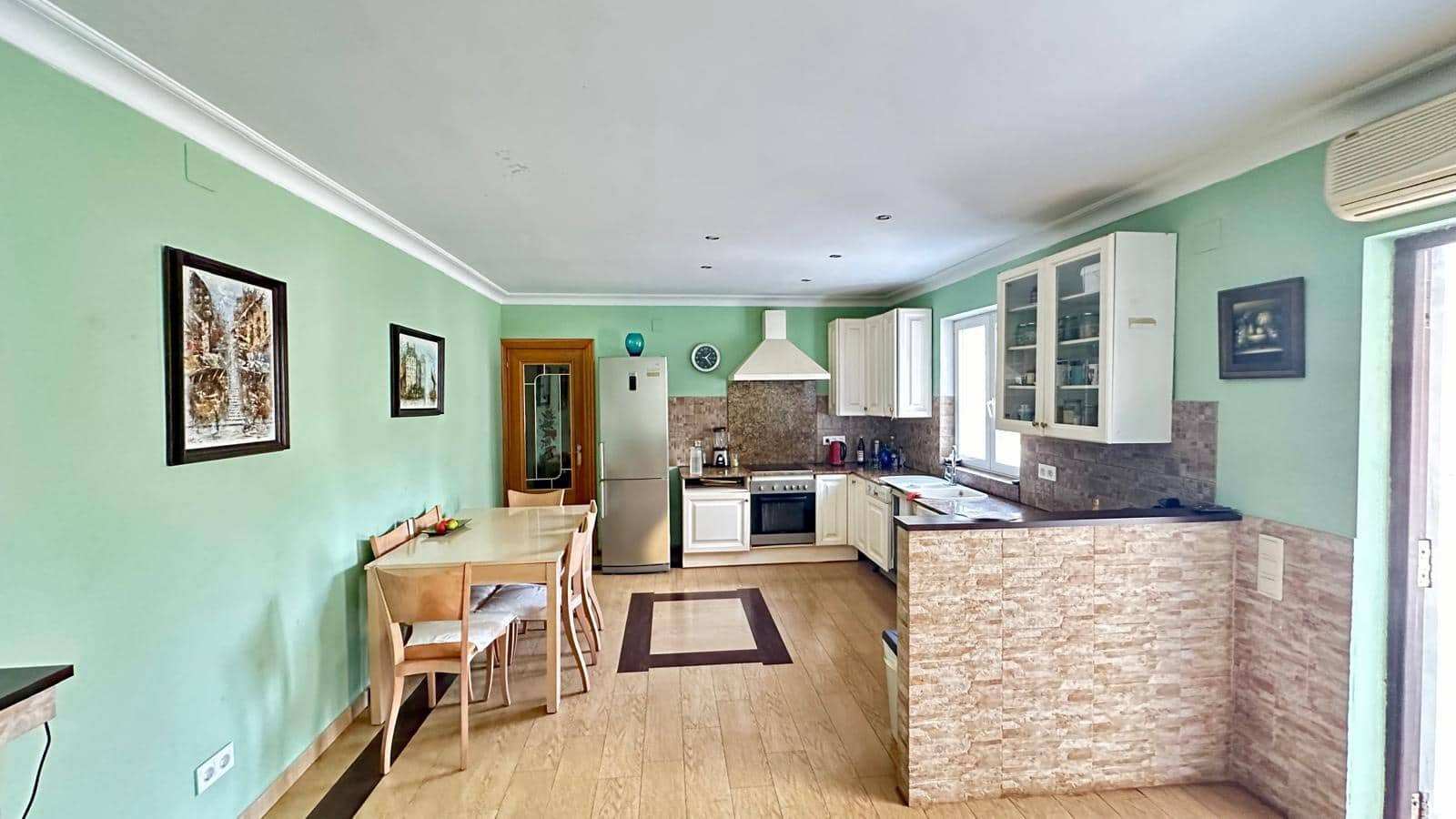 4 soveværelse Semi-Rækkehus til salg i Denia - € 2.370.000 (Ref: 8628163)