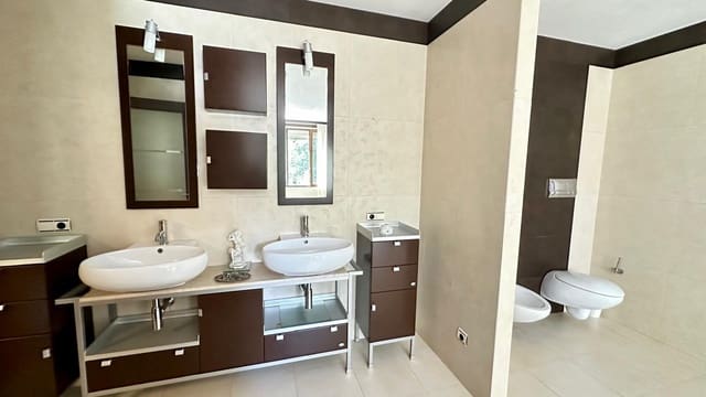 4 makuuhuone Paritalo myytävänä paikassa Dénia - 2 370 000 € (Ref: 8628163)