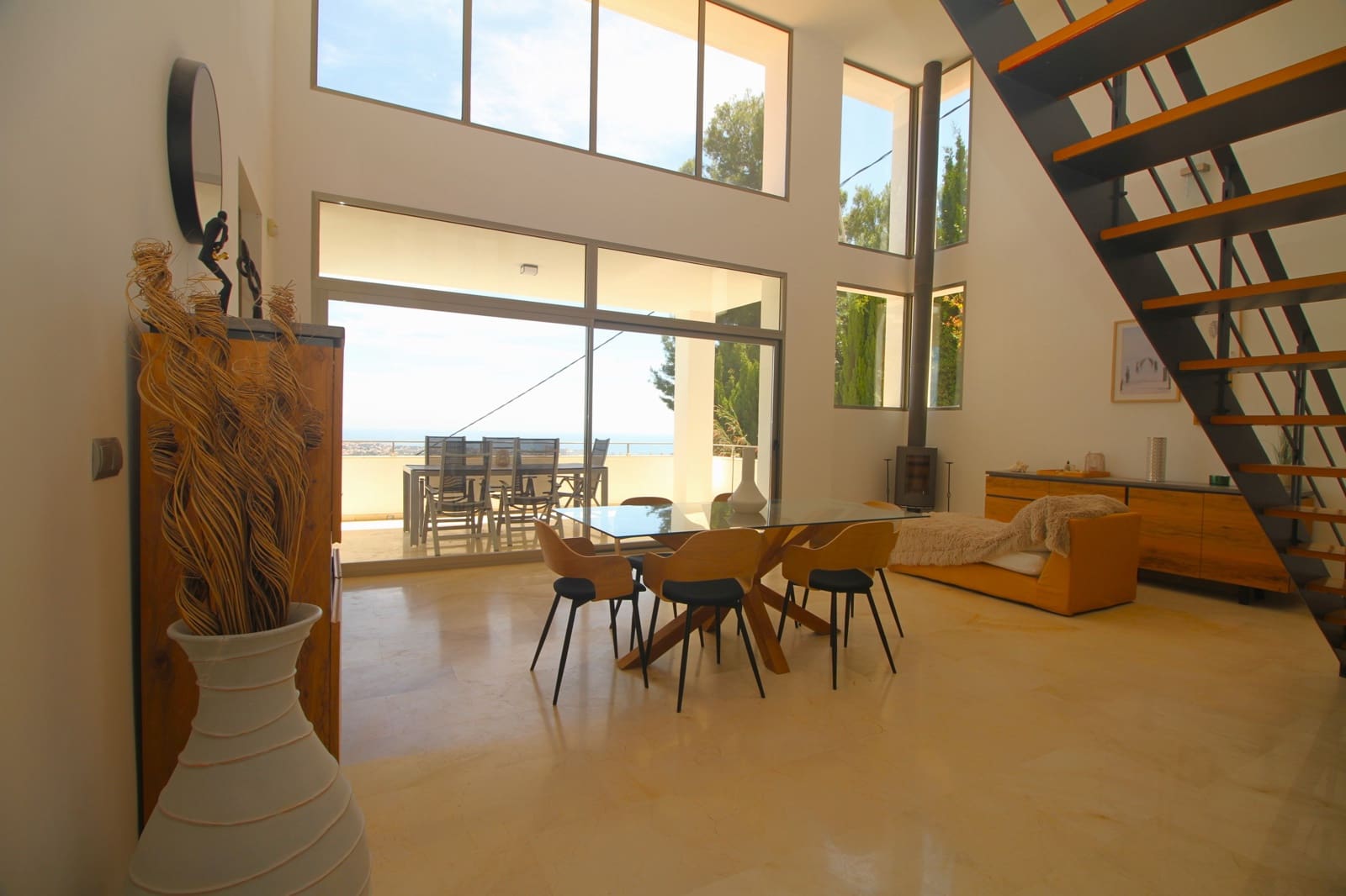 6 bedroom Villa for sale in Calpe / Calp with pool - € 1,600,000 (Ref: 9004088)