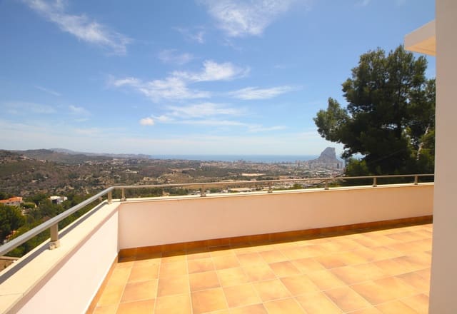 6 sovrum Villa till salu i Calpe / Calp med pool - 1 600 000 € (Ref: 9004088)