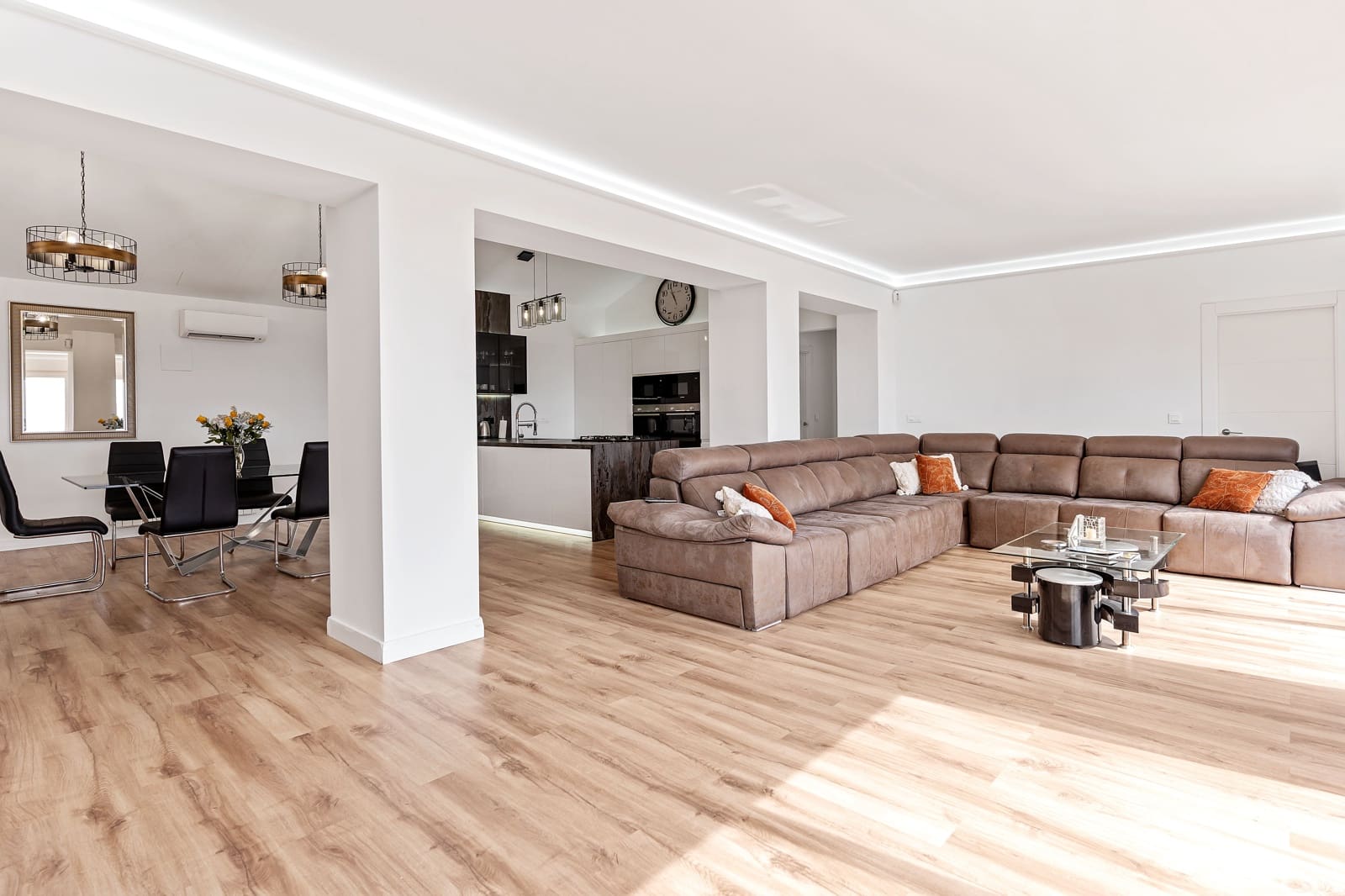 4 sypialnia Willa na sprzedaż w Calpe / Calp z basenem garażem - 999 900 € (Ref: 9092262)