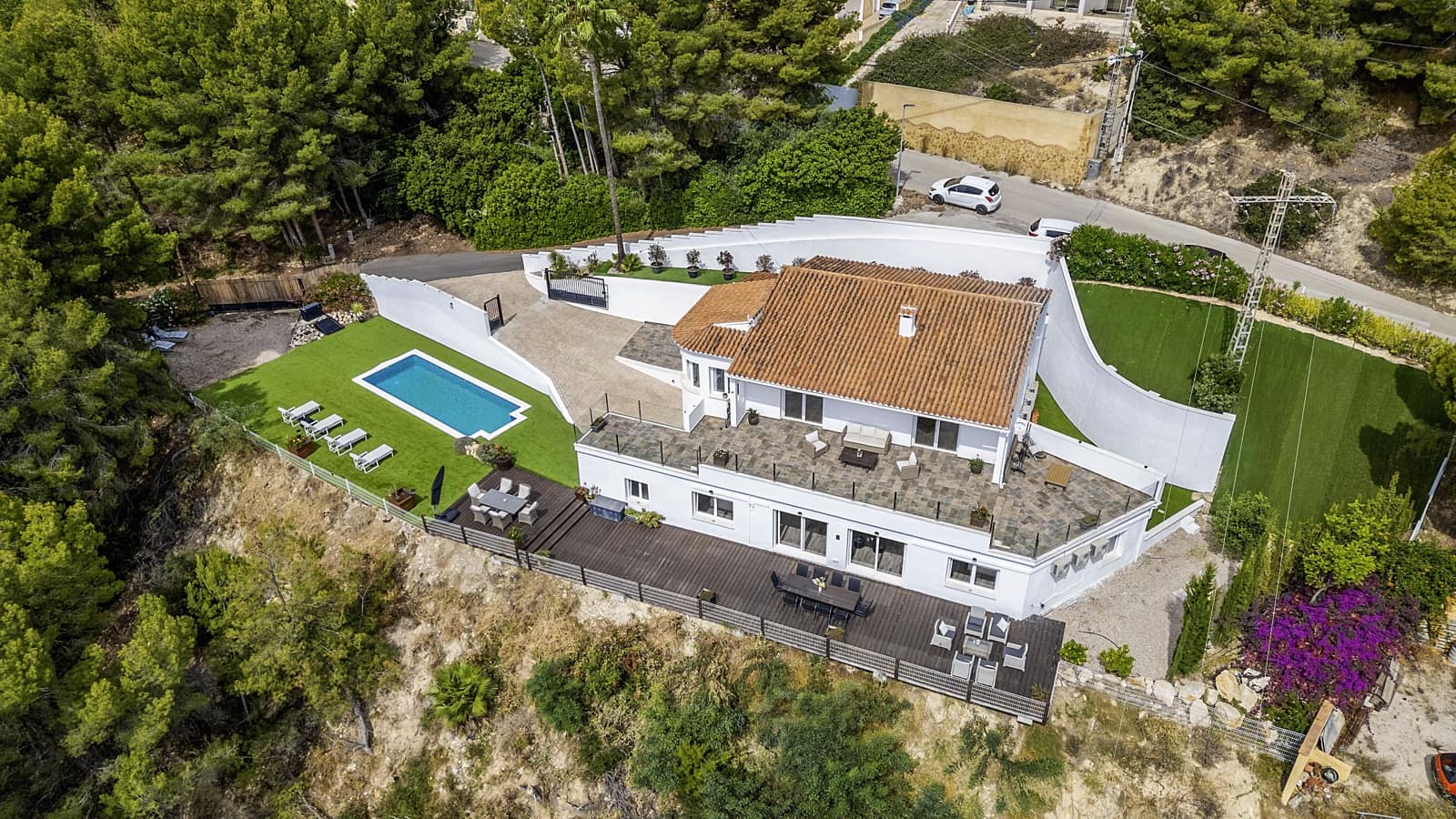 4 sypialnia Willa na sprzedaż w Calpe / Calp z basenem garażem - 999 900 € (Ref: 9092262)