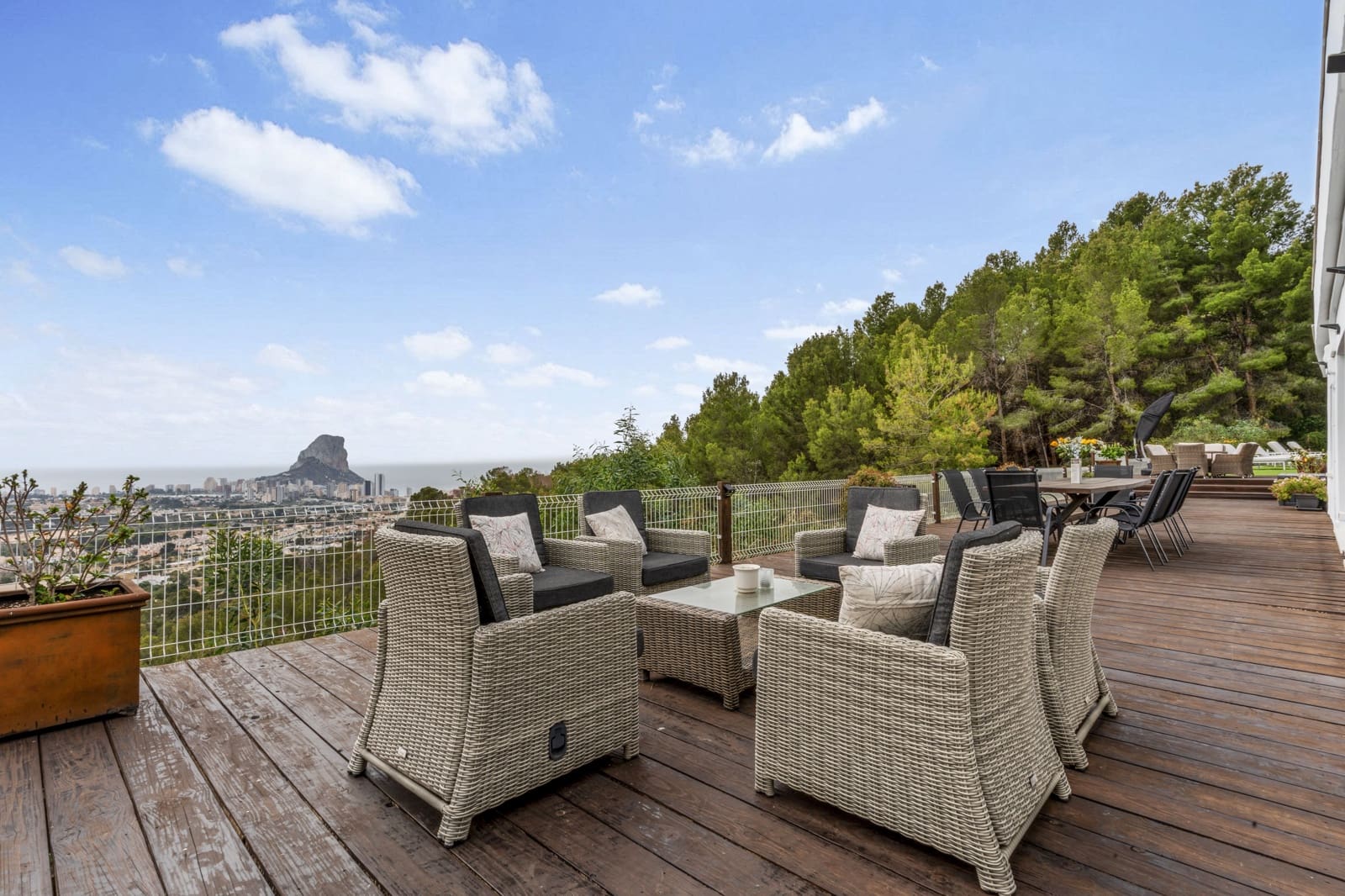 4 sypialnia Willa na sprzedaż w Calpe / Calp z basenem garażem - 999 900 € (Ref: 9092262)