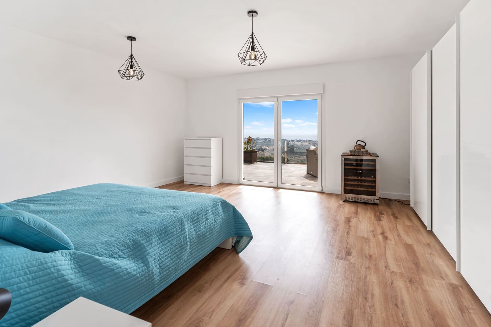 4 sypialnia Willa na sprzedaż w Calpe / Calp z basenem garażem - 999 900 € (Ref: 9092262)