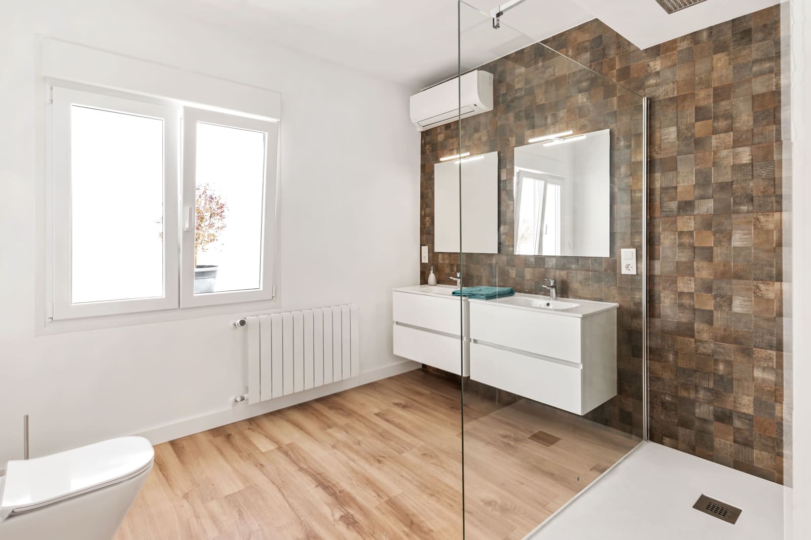 4 sypialnia Willa na sprzedaż w Calpe / Calp z basenem garażem - 999 900 € (Ref: 9092262)