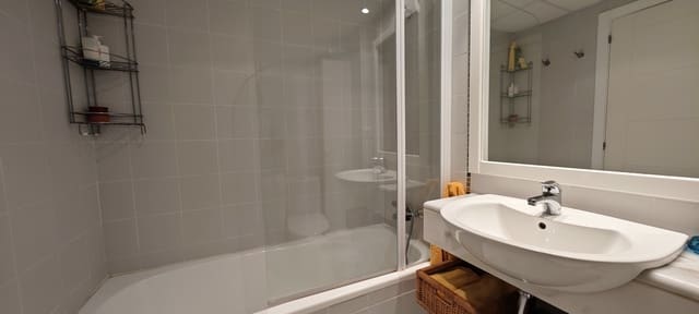 2 soveværelse Lejlighed til salg i Calpe / Calp med swimmingpool garage - € 335.000 (Ref: 9301465)